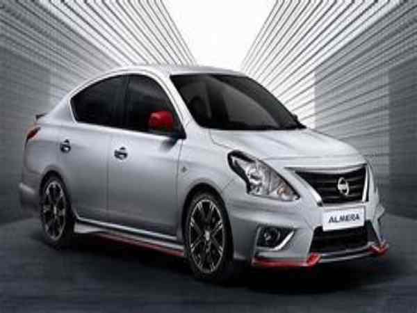 Đánh giá nội thất Nissan Almera