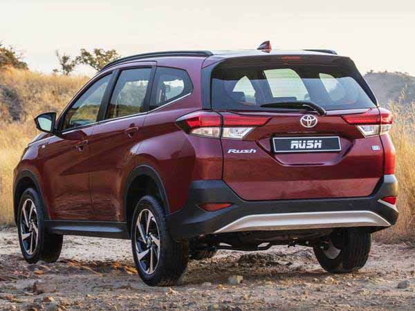 Đánh giá ngoại thất của Toyota Rush
