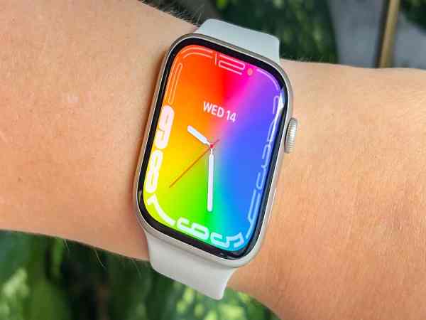 Dung lượng pin Apple Watch Series 8