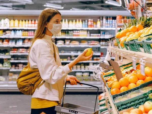 Giá cả hàng hóa là gì? Các yếu tố chi phối đến giá cả hàng hóa