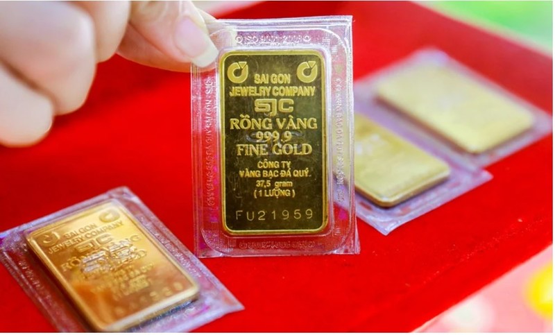 Nên mua vàng ở đâu uy tín nhất? Nên mua vàng ở đâu uy tín nhất?