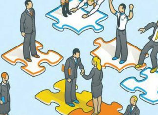 Quan hệ sản xuất là gì?