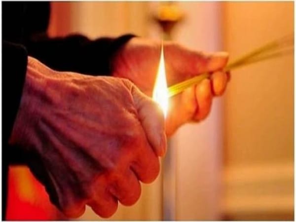 Những điều kiêng kỵ khi thắp hương tối